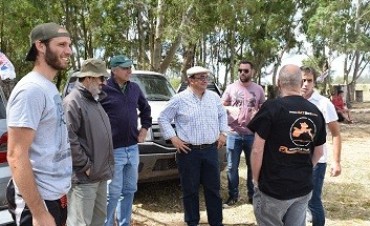 Salomón y Tosca observaron trabajos para acondicionar la pista de cross enduro en San Benito