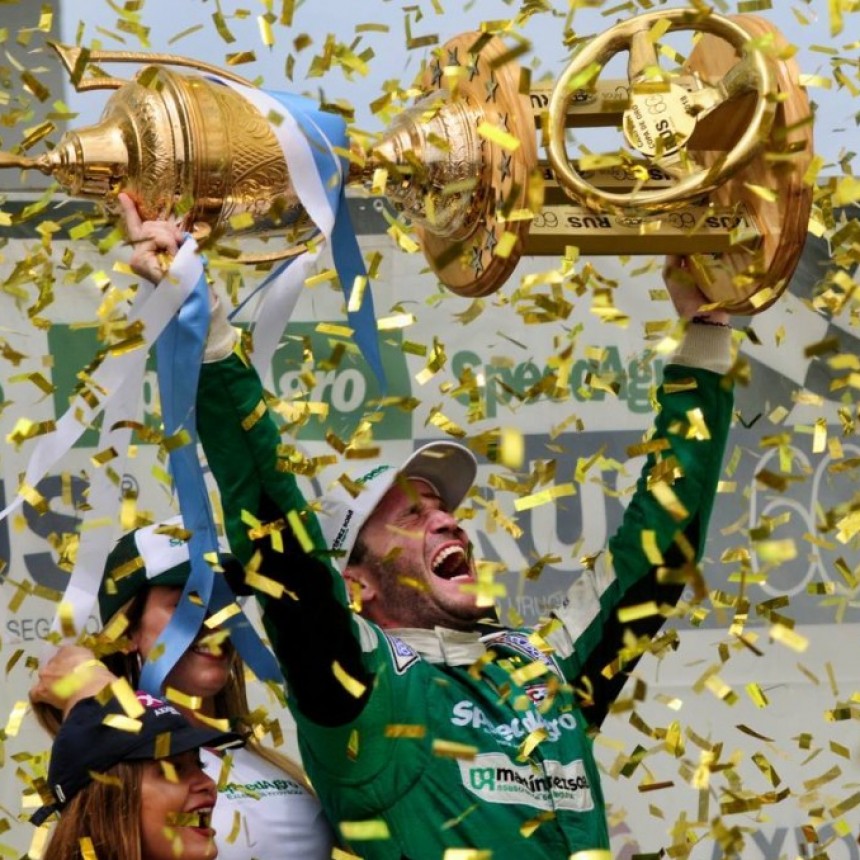 Canapino se consagró campeón del Turismo Carretera 2018