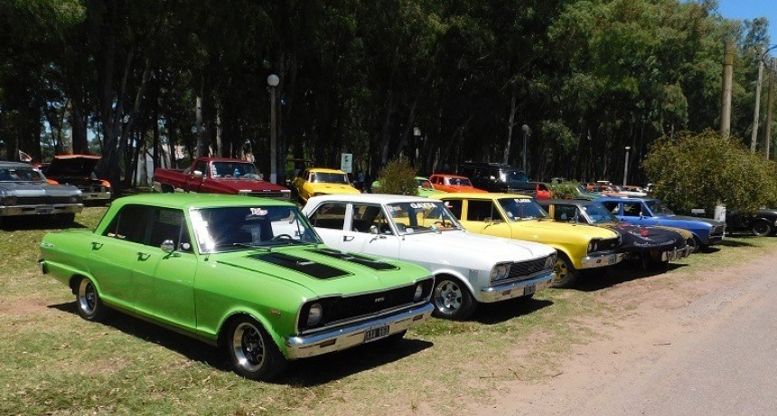 Se realizó el Encuentro Nacional Chevrolet en Cazón