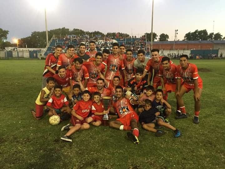 La Lola campeon de campeones 2018