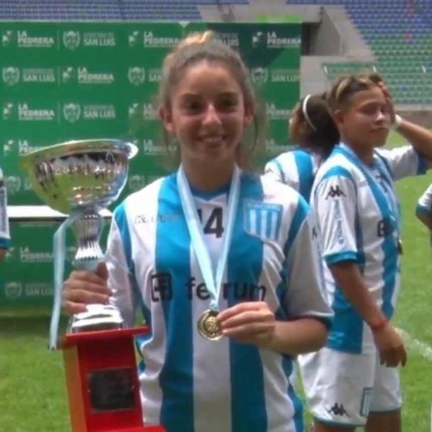 Luz Bollini campeona con Racing