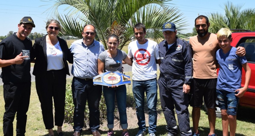 Tamara Demarco fue recibida por el Intendente, funcionarios y comunidad de Del Carril