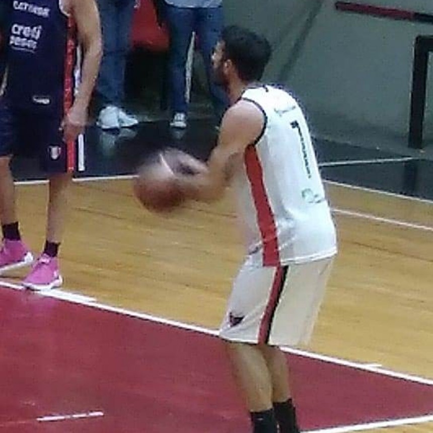 Colón con Nahuel Del Valle con la obligación de ganar