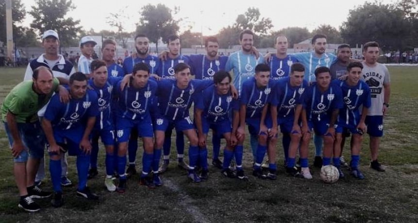 Defensores de Del Carril obtuvo la Copa de Campeones en Primera División 