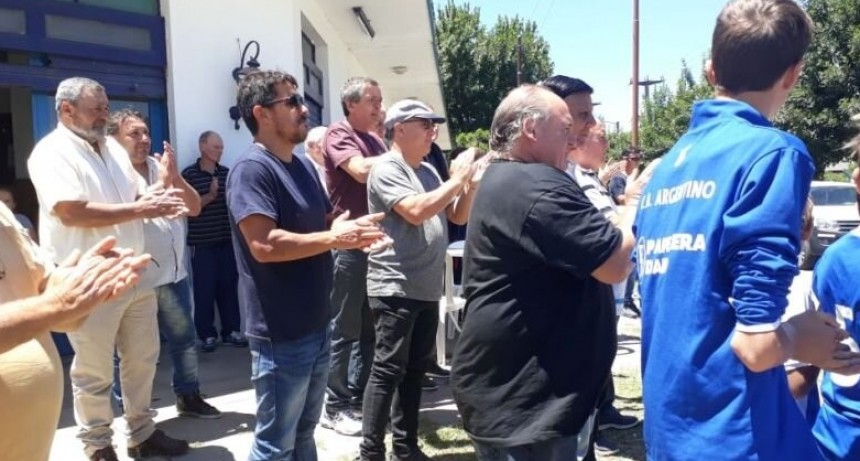 Emotiva despedida al 