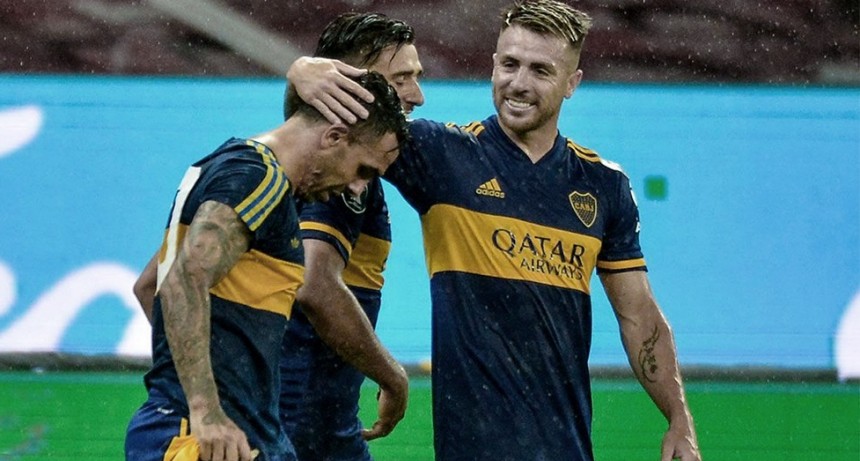 Boca venció a Inter en Brasil y camina rumbo a Racing en cuartos de final