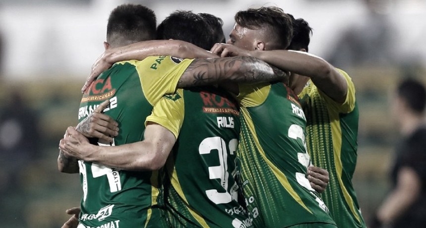 Defensa, con un fortuito gol, pasó a cuartos de final tras vencer a Vasco da Gama