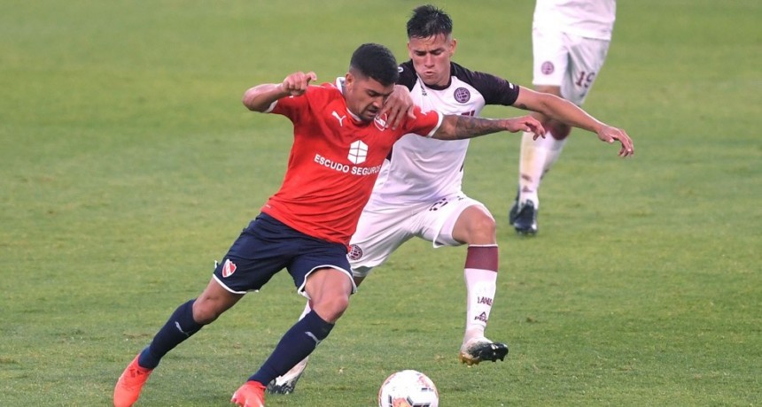 Lanús goleó a Independiente y pasó a semifinales, donde enfrentará a Vélez