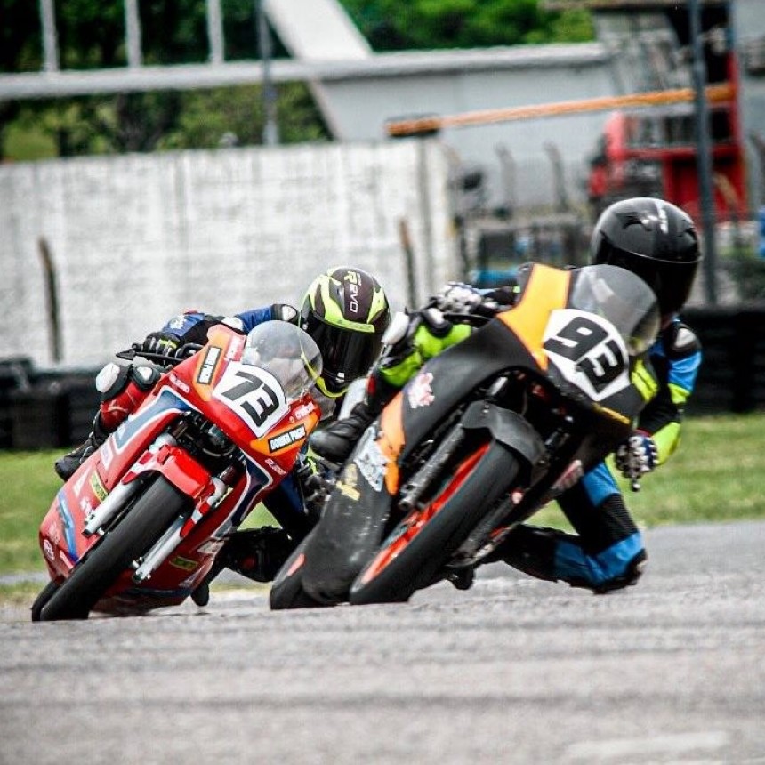 Motociclismo: Valentín Valor y Facundo Medina corren en el Gálvez