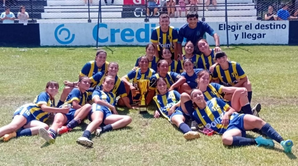 Fútbol: Unión Apeadero es el Campeón en el femenino de primera división 
